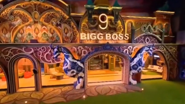 SHOCK EXIT LOOMS Ramya Joo Collapses Inside the BB House Vijay Sethupathi s Show in Chaos