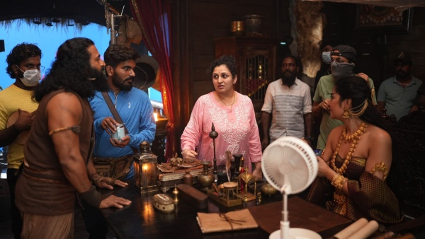 Kantara-1 Roars at Box Office with 300 Crore in 6 Days Rishab Shetty s Film Wins Praise Nationwide Kantara-1 Roars at Box Office with 300 Crore in 6 Days Rishab Shetty s Film Wins Praise Nationwide