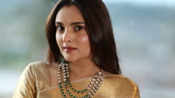 How Ramya Earned the Title Mohaka Taare The Viral Story Behind the Charming Star