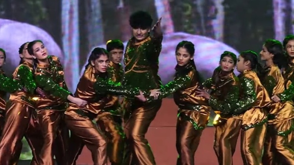 Darshan s Son Vinesh Wins Hearts With Viral BGS Ustava 2025 Dance Performance