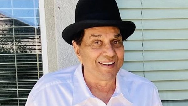 Mumbai Breach Candy hospital employee arrested for secretly filming Bollywood Legend Dharmendra in ICU Mumbai Breach Candy hospital employee arrested for secretly filming Bollywood Legend Dharmendra in ICU