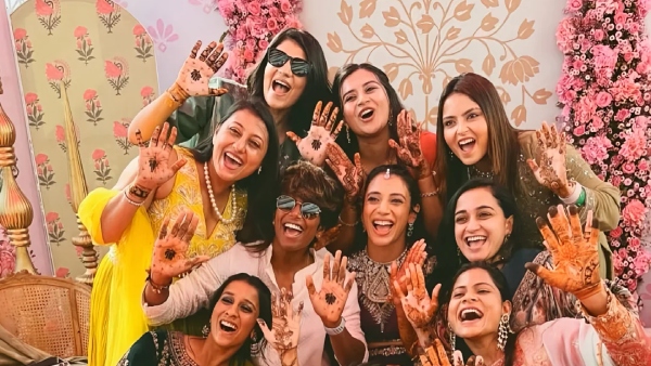 smriti-mandhanas-kannada-link-meet-singer-palak-muchhal-her-future-sister-in-law