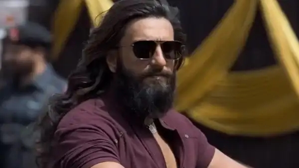 150 CR TSUNAMI Ranveer Singh s Dhurandhar STORMS Box Office with Massive Day 5 Haul