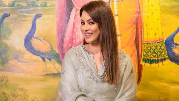 mahima-chaudhry-ready-for-second-marriage-but-divorce-is-still-pending
