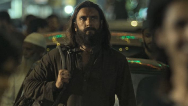 Dhurandhar New Year 2026 Day collection in 17 60 crore eying to beat Yash KGF 2 and Allu Arjun Pushpa 2 Dhurandhar New Year 2026 Day collection in 17 60 crore eying to beat Yash KGF 2 and Allu Arjun Pushpa 2