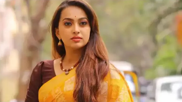 Actress Ester Noronha said in an interview that she got commitment call recently