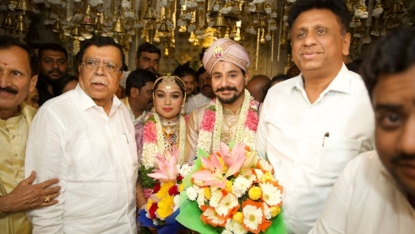 Gatha Vaibhava movie Hero Dhushyanth tie the knot with Rachana photo are trending