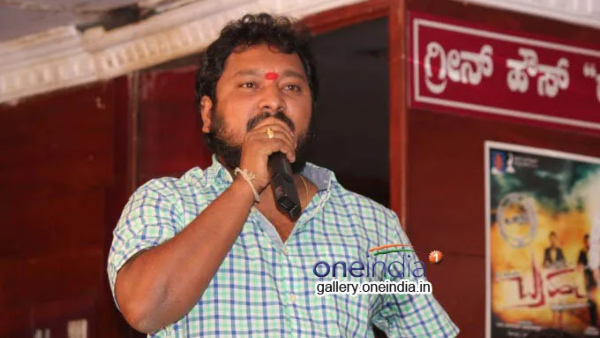 R Chandru Honoured with Honorary Doctorate for Contribution to Cinema Culture and Social Service R Chandru Honoured with Honorary Doctorate for Contribution to Cinema Culture and Social Service