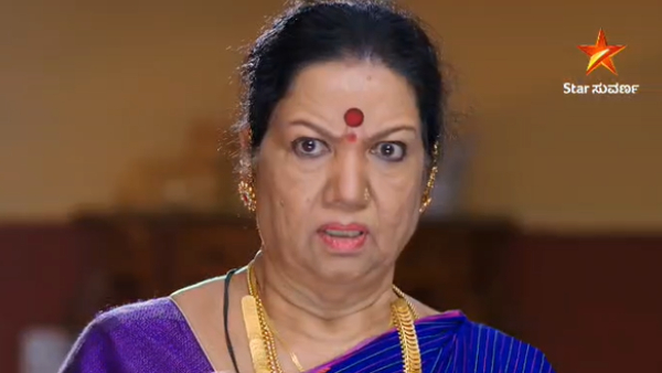 Ninna Jothe Nanna Kathe serial hits 500 episodes senior actress Girija Lokesh entry