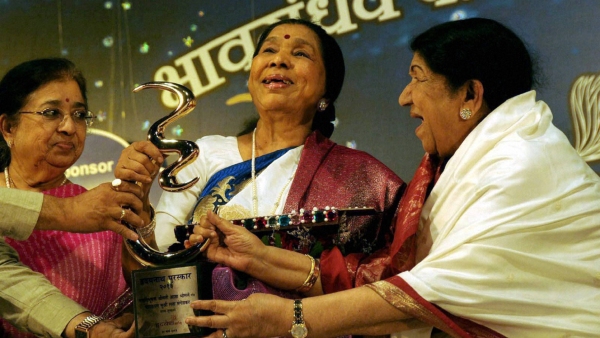 the-harrowing-truth-of-asha-bhosle-s-abusive-first-marriage-and-her-rise-from-the-shadows the-harrowing-truth-of-asha-bhosle-s-abusive-first-marriage-and-her-rise-from-the-shadows