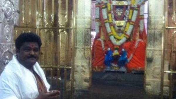 Jaggesh Reacts to Trolls Compares His Seva at Mantralaya with Priyanka Chopra s Golden Temple Seva