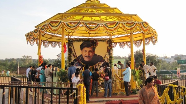 The Lion s Legacy Needs No Begging Veeraputra Srinivas Calls Vishnuvardhan s Senaanis