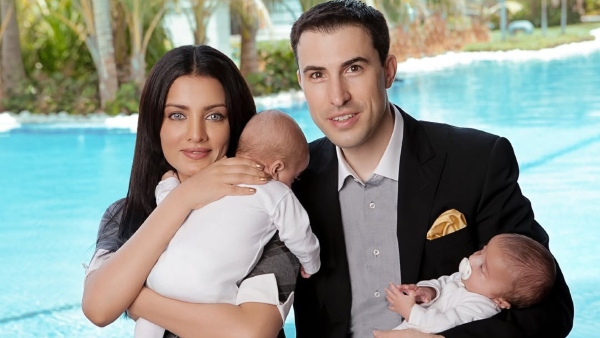 celina-jaitly-divorce-anniversary-trap-late-son-grave-viral-video