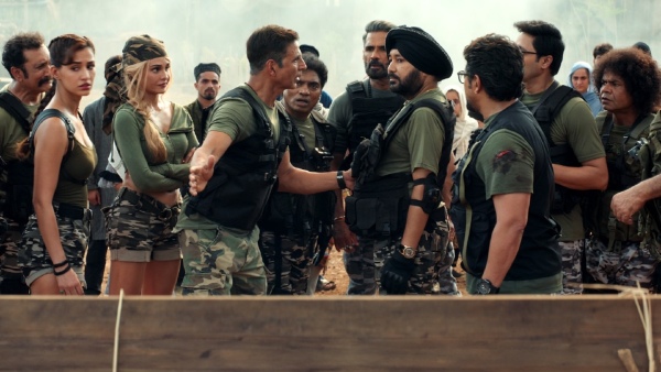 Akshay Kumar s Welcome to the Jungle Explodes With 18 75 CR Day 1