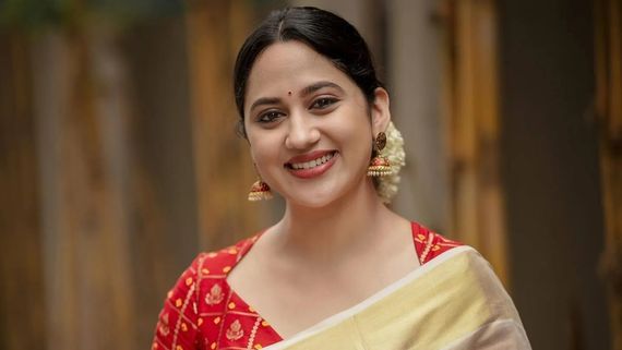 ഇതൊക്കെ ആരാണ് പടച്ചുവിടുന്നത്! 2 കോടിയുടെ നഷ്ടപരിഹാസ കേസിനെപ്പറ്റി മിയ