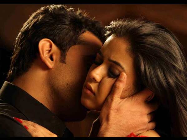 ഷംനയും ഹേമന്തും തമ്മില്‍?