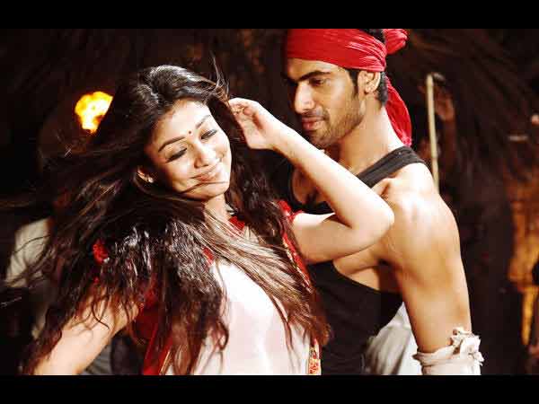 വിവാദങ്ങളൊഴിയാതെ നയന്‍സ്