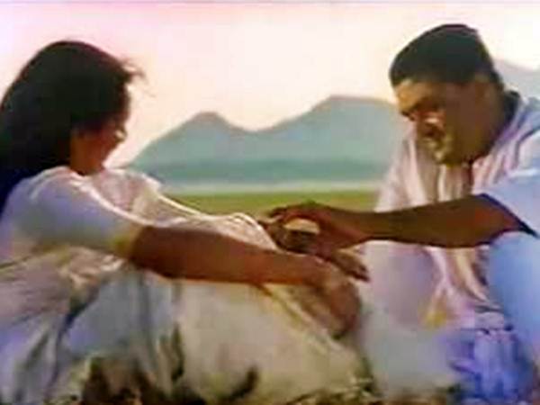 താമര- കളിയാട്ടം