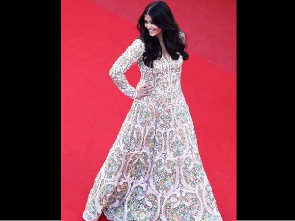 കാനില്‍ ഐശ്വര്യയാണ് താരം