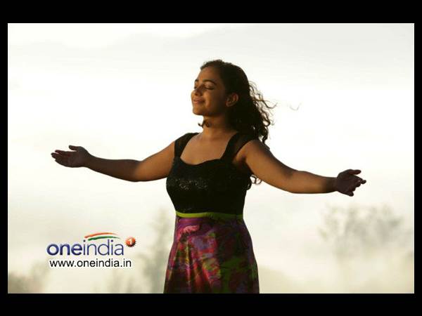 നിത്യാമോനോന്‍