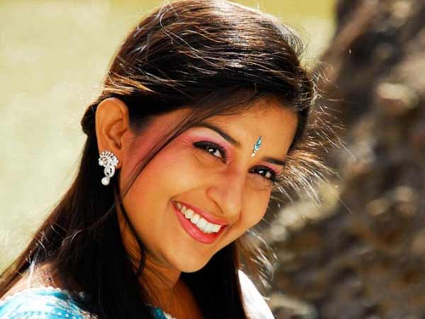 മീരാജാസ്മിന്‍