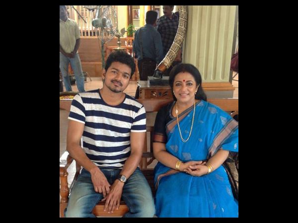  വിജയ് പൂര്‍ണിമ ഭാഗ്യരാജിനൊപ്പം