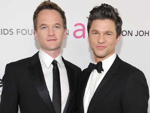 നൈല്‍ പാട്രിക് ഹാരിിസ്- ഡേവിഡ് ബുര്‍ട്ക