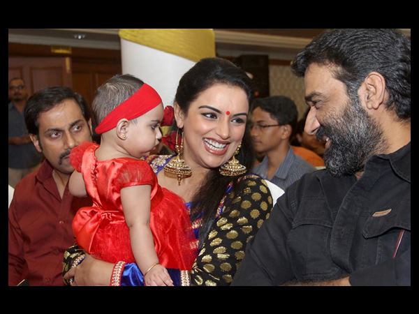 ഏറെനാള്‍കഴിഞ്ഞ് മനോഹരമായ ഒരു താരാട്ട് 