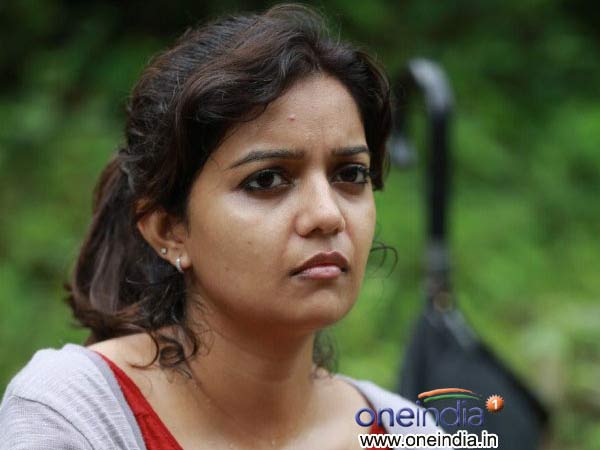 ഫഹദും സ്വാതിയും വീണ്ടും