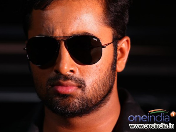 ചിന്തിക്കാന്‍ തുടങ്ങി 