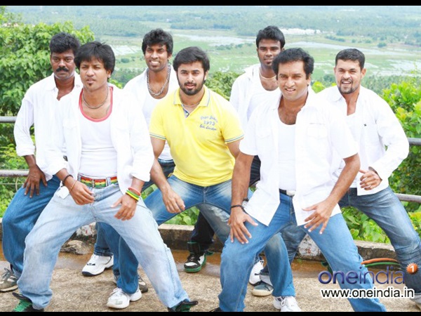 കഥാപാത്രങ്ങള്‍ തിരഞ്ഞെടുക്കുമ്പോള്‍ 