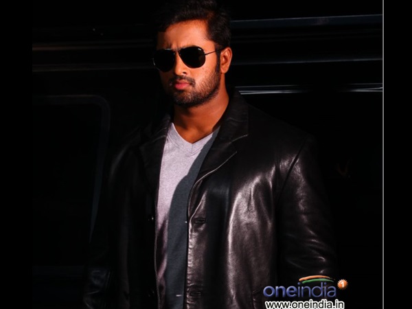  സ്വകാര്യം 