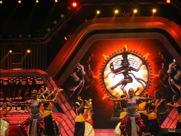 ഡാന്‍സ്