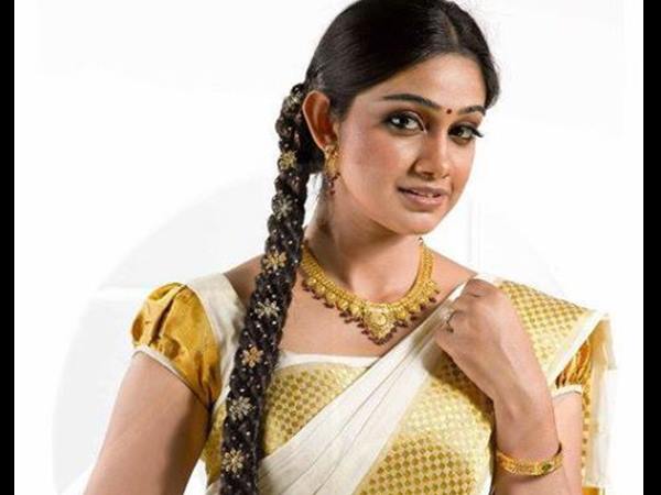 പരസ്യങ്ങളില്‍