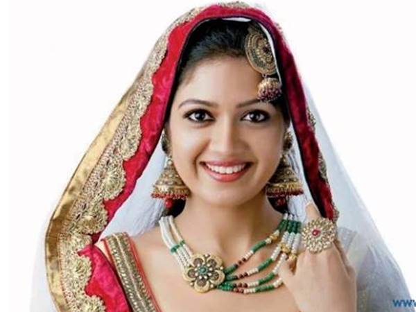 മുസ്ലീം പെണ്‍കുട്ടി