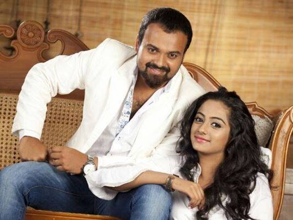ചാക്കോച്ചന്‍-നമിത പ്രമോദ്