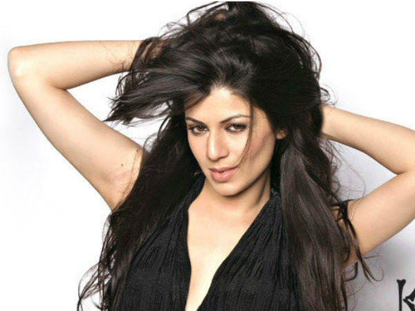 കൈനാട്ട് അറോറ