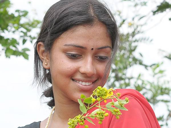 മൈനയ്ക്ക് പുരസ്‌കാരം 