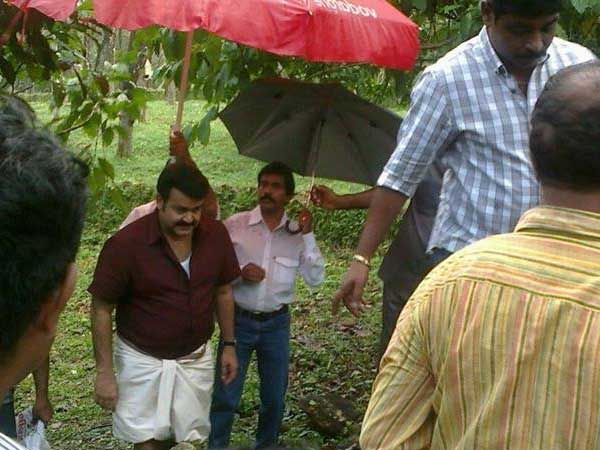 ലൊക്കേഷന്‍ ഇടുക്കി