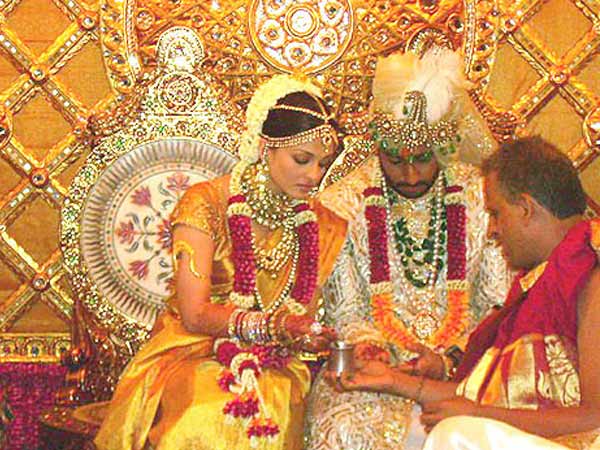 അഭിഷേക്-ഐശ്വര്യ