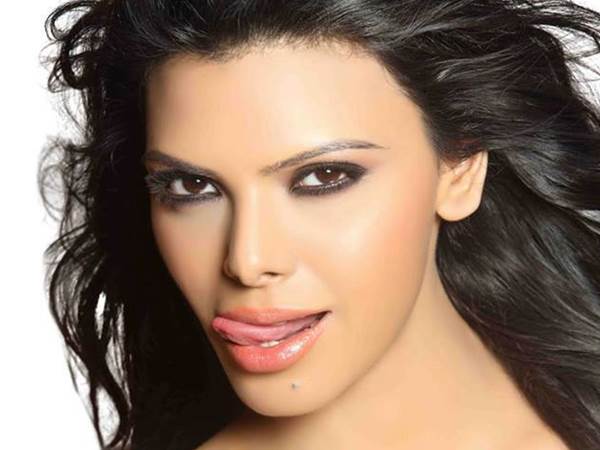 ഷെര്‍ളിനും മിലിന്ദും 