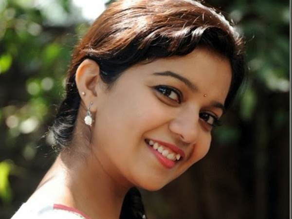 മലയാളത്തിലും സെലക്ടീവ്