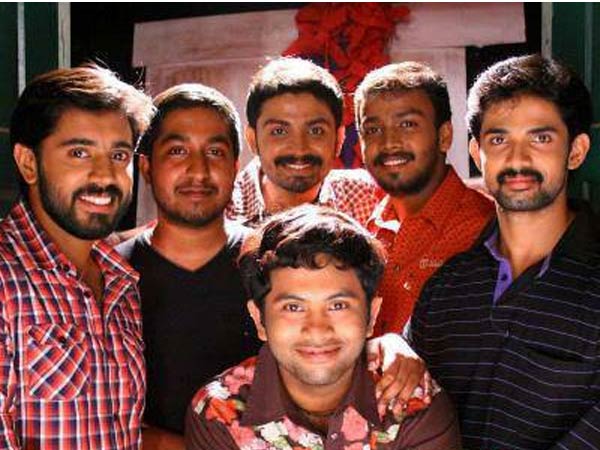 മലര്‍വാടിയിലൂടെ തുടക്കം