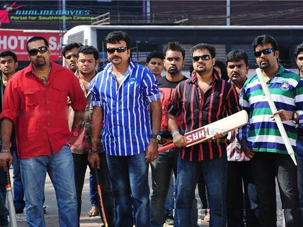 സീനിയേഴ്‌സ്