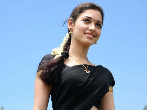 അരങ്ങേറ്റം 2005ല്‍