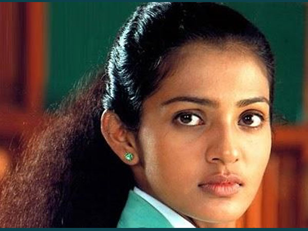 പേരെടുത്തത് നോട്ബുക്കിലൂടെ