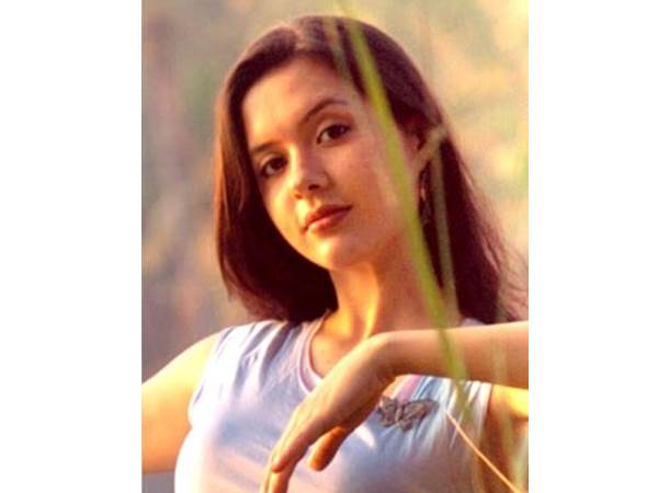 ഗുജറാത്തില്‍ ജനനം