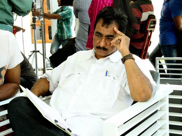 സംവിധാനം