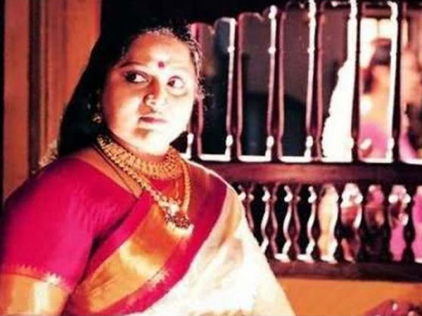  ശ്രീലങ്കയുടെ പശ്ചാത്തലത്തില്‍