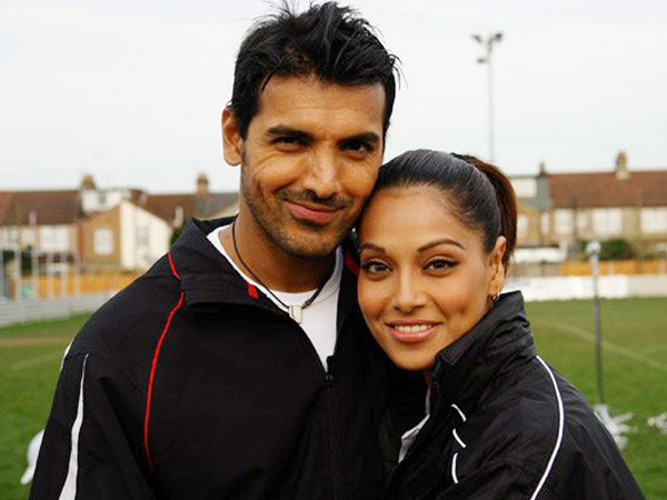 ജോണ്‍ എബ്രഹാം- ബിപാഷ ബസു